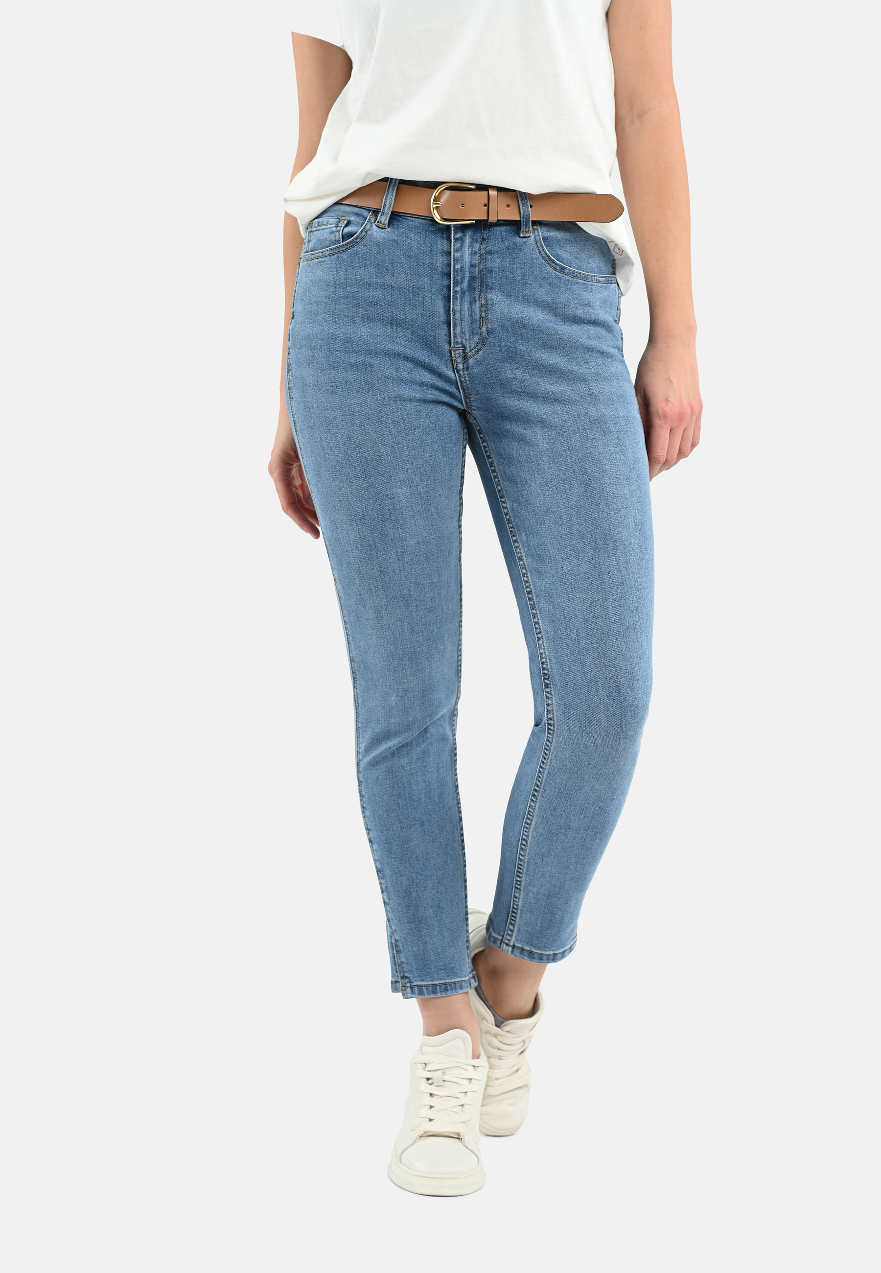 Niebieskie jeansy D-BLU