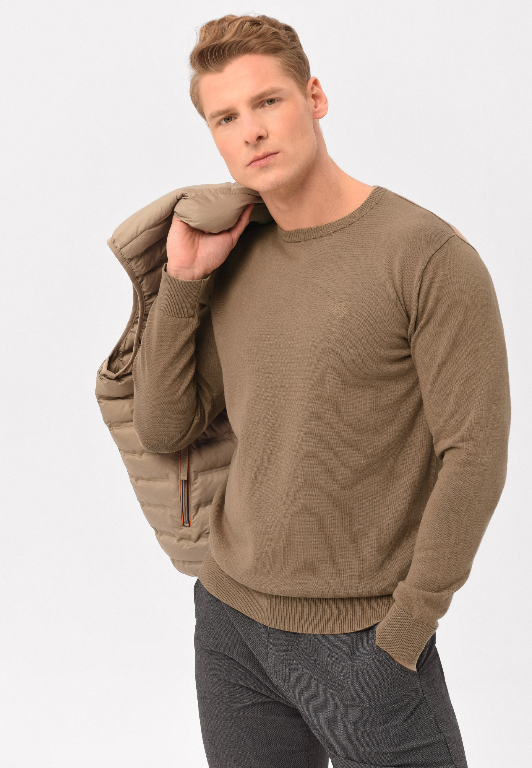 Lekki sweter S-RADO
