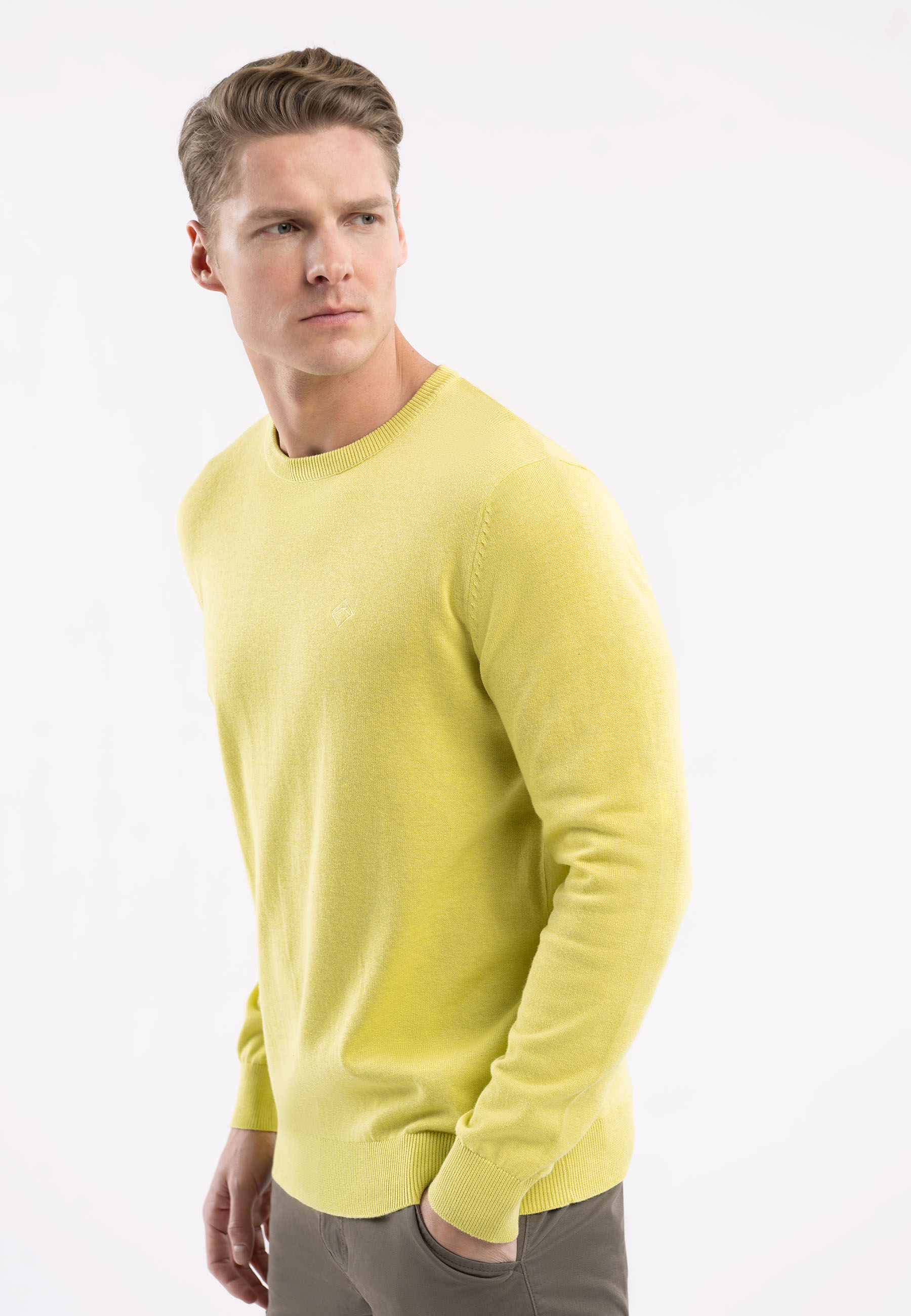 Lekki sweter S-RADO