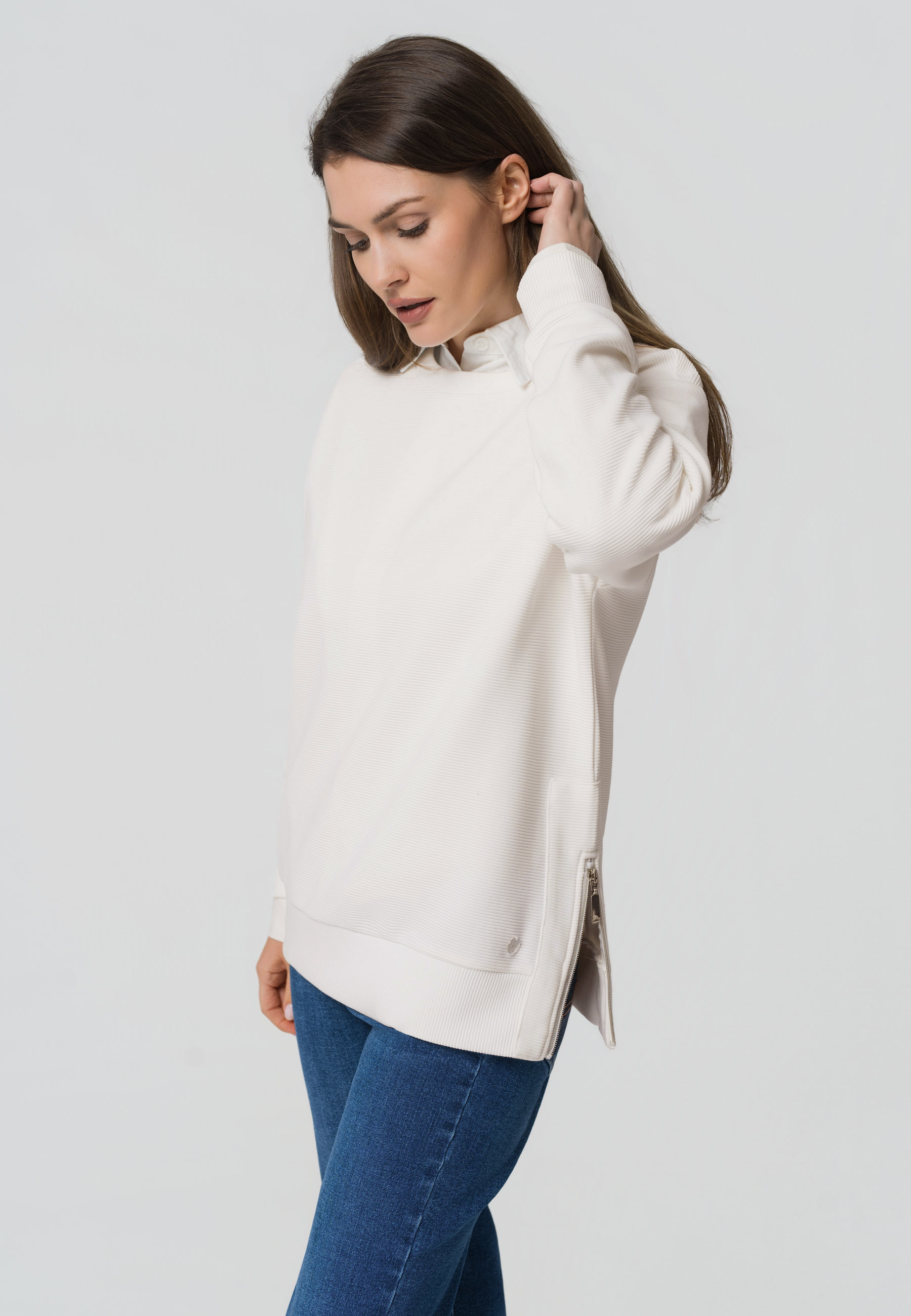 Prążkowana bluza B-ARI
