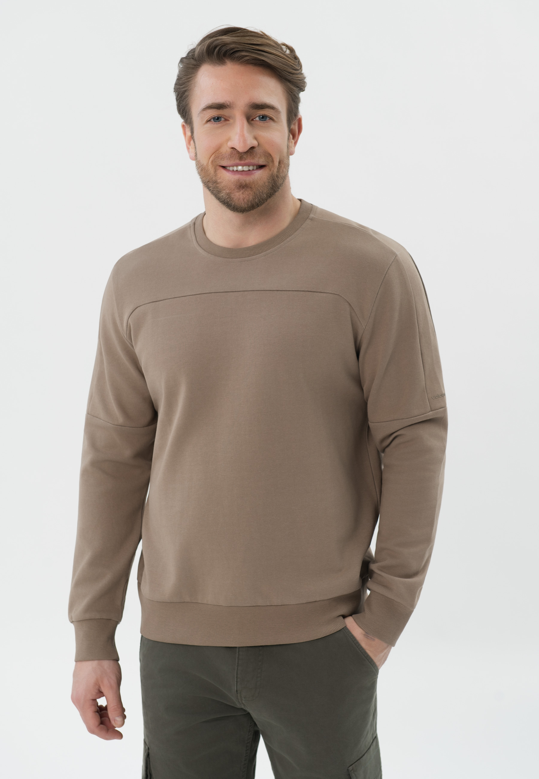 Bluza w stylu basic B-BARK