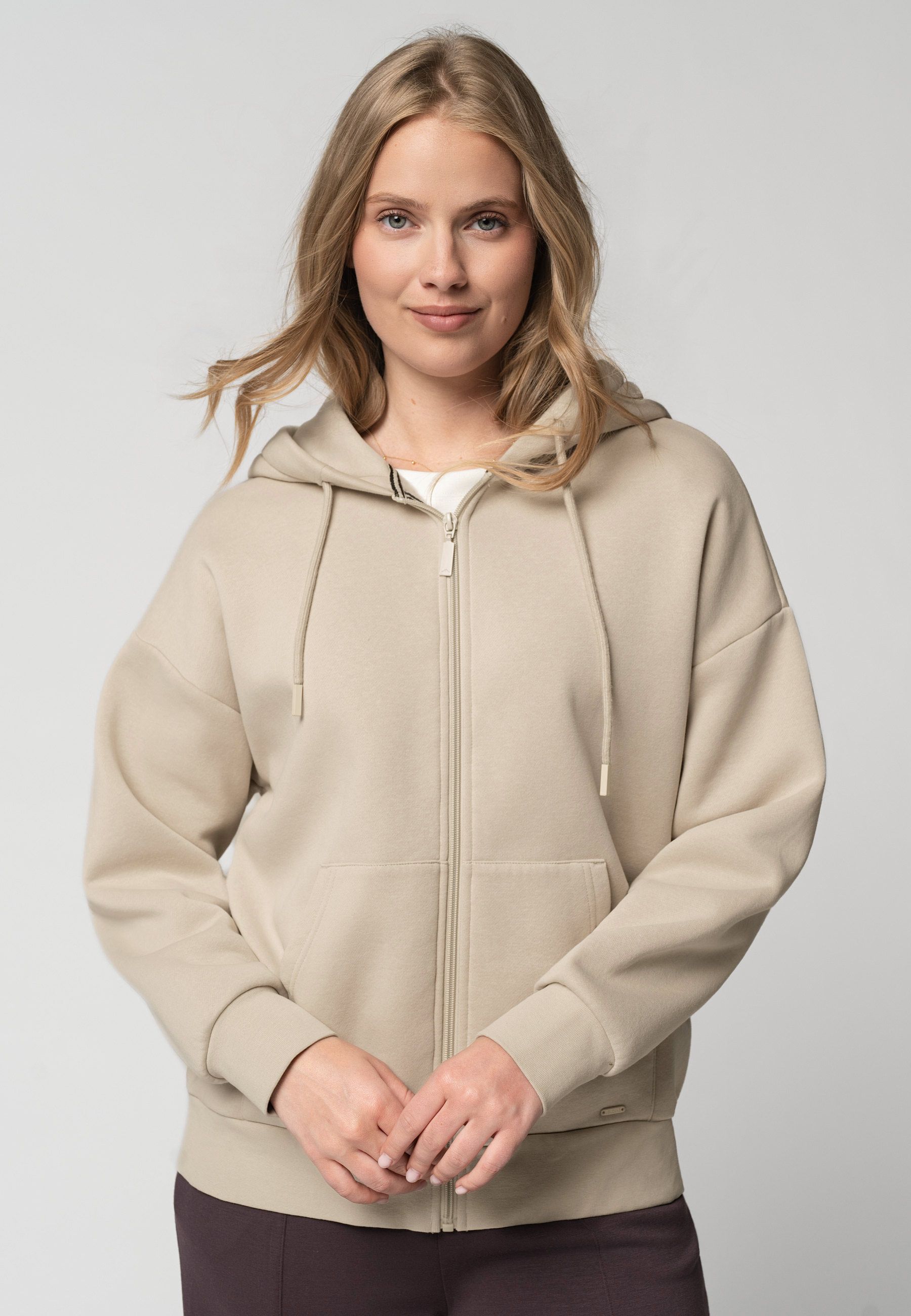 Bluza oversize z kapturem B-LOMY