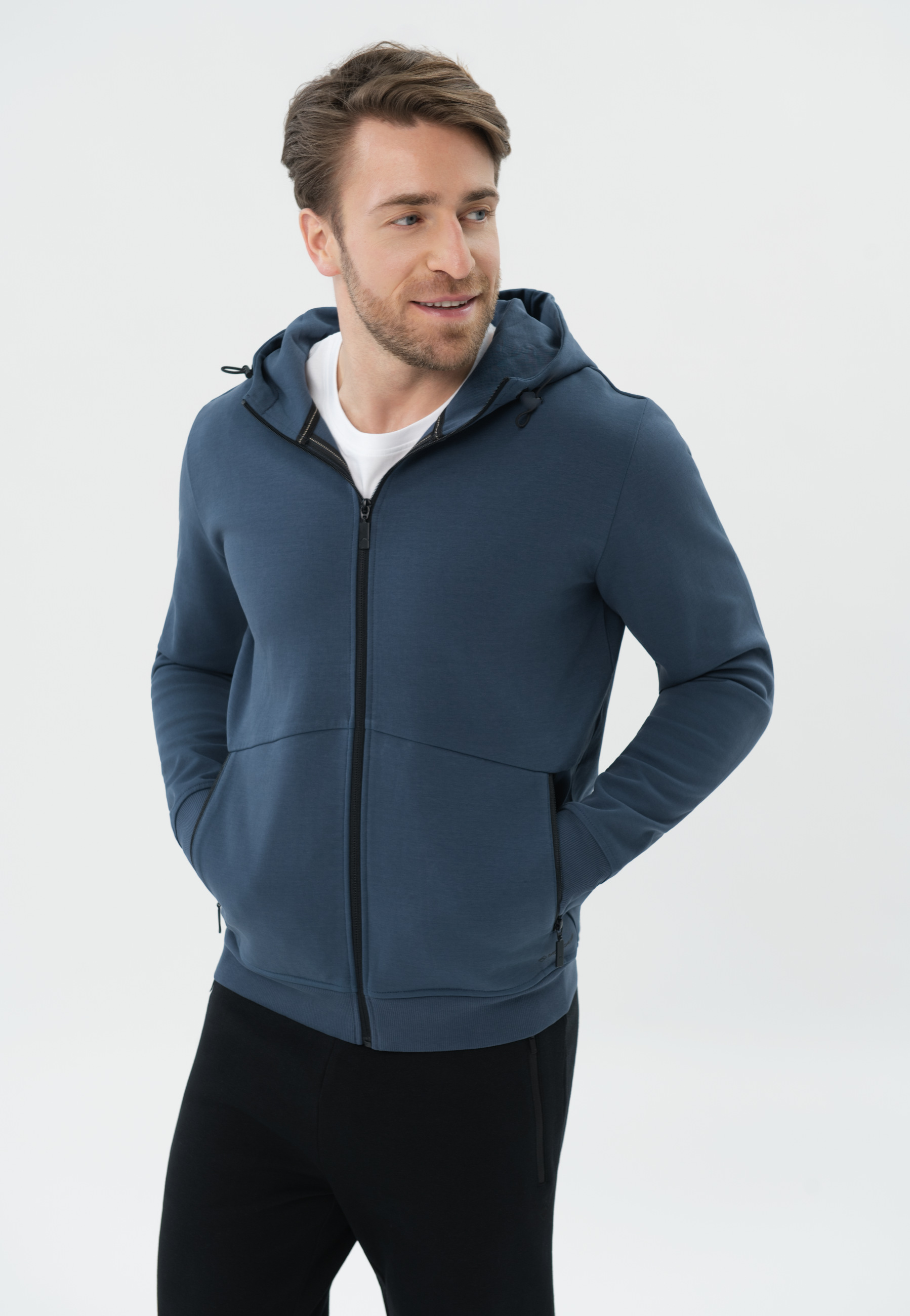 Bluza z kapturem B-WOLF
