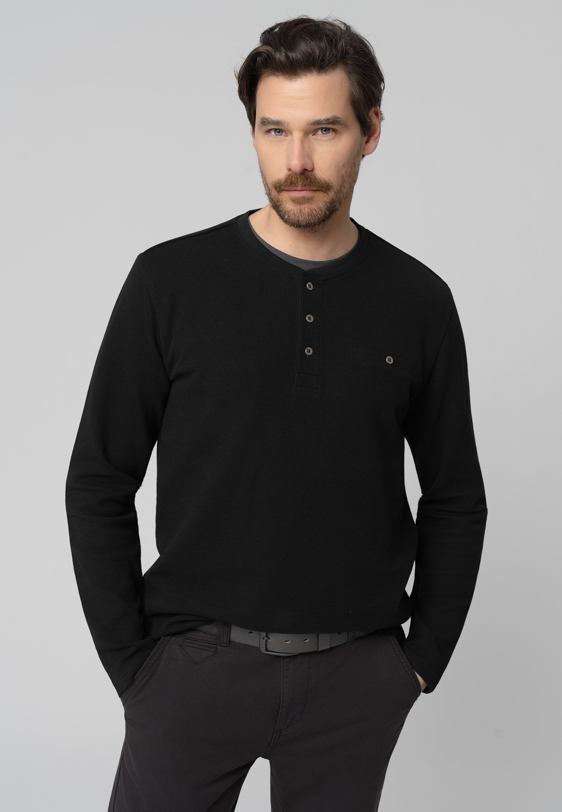 Longsleeve ze strukturą L-FENCH