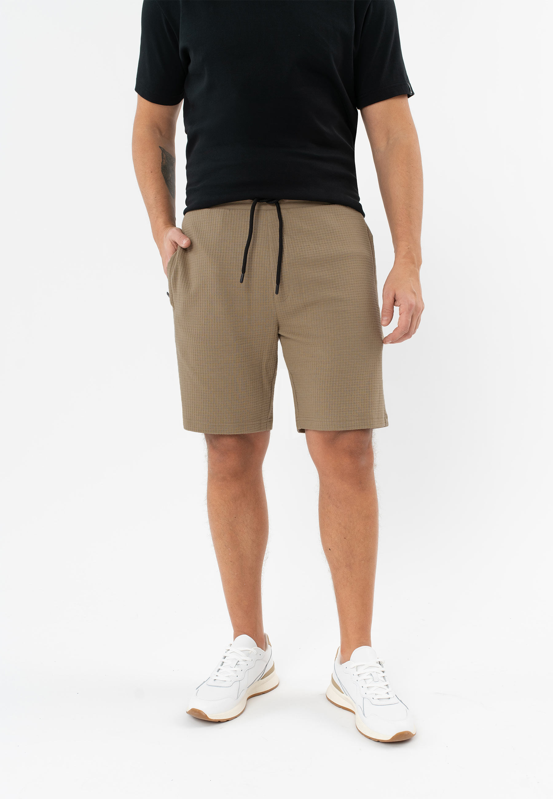 Szorty dresowe ze strukturą M-JANI