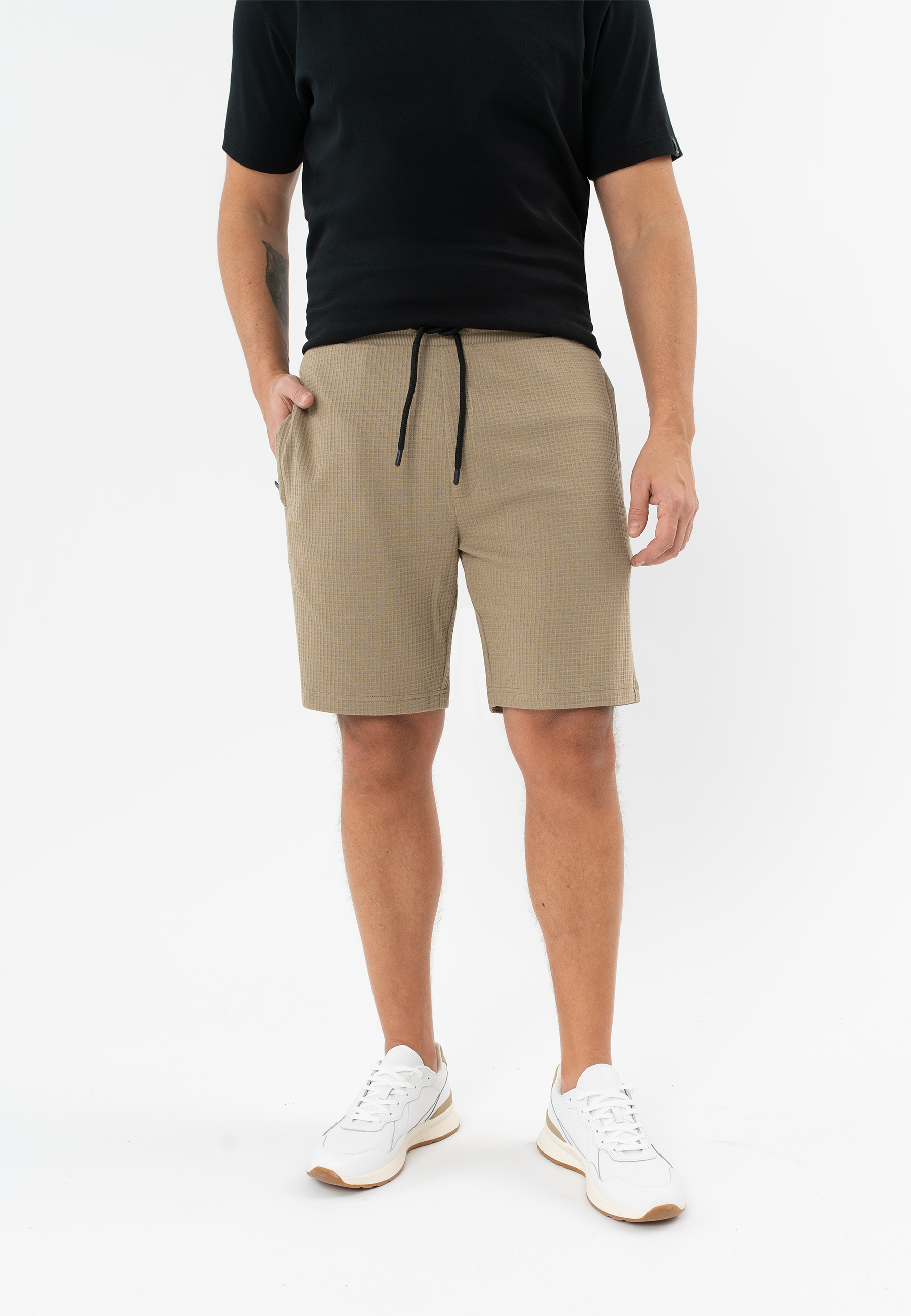 Szorty dresowe ze strukturą M-JANI