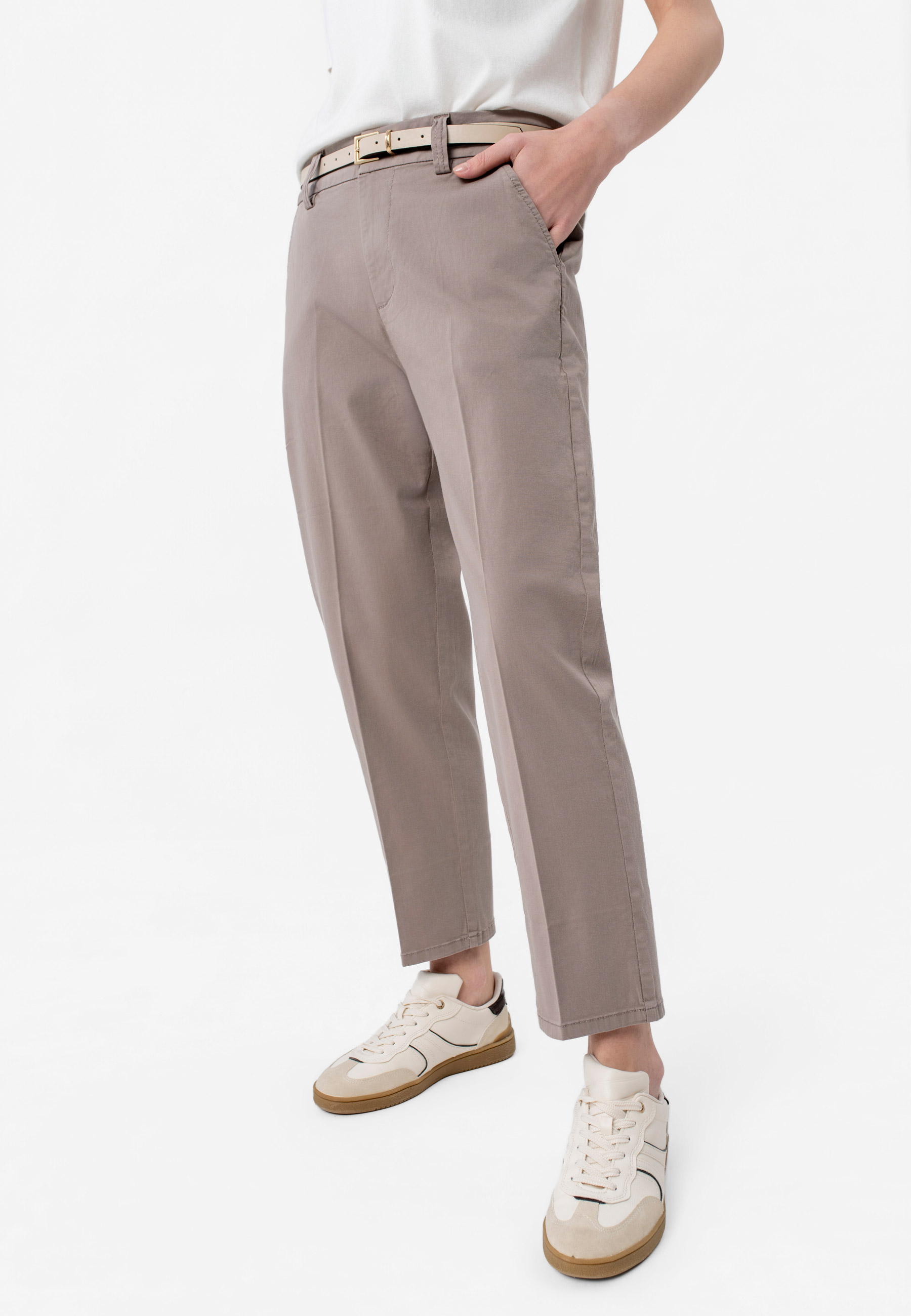 Materiałowe spodnie z kantem R-LAVI