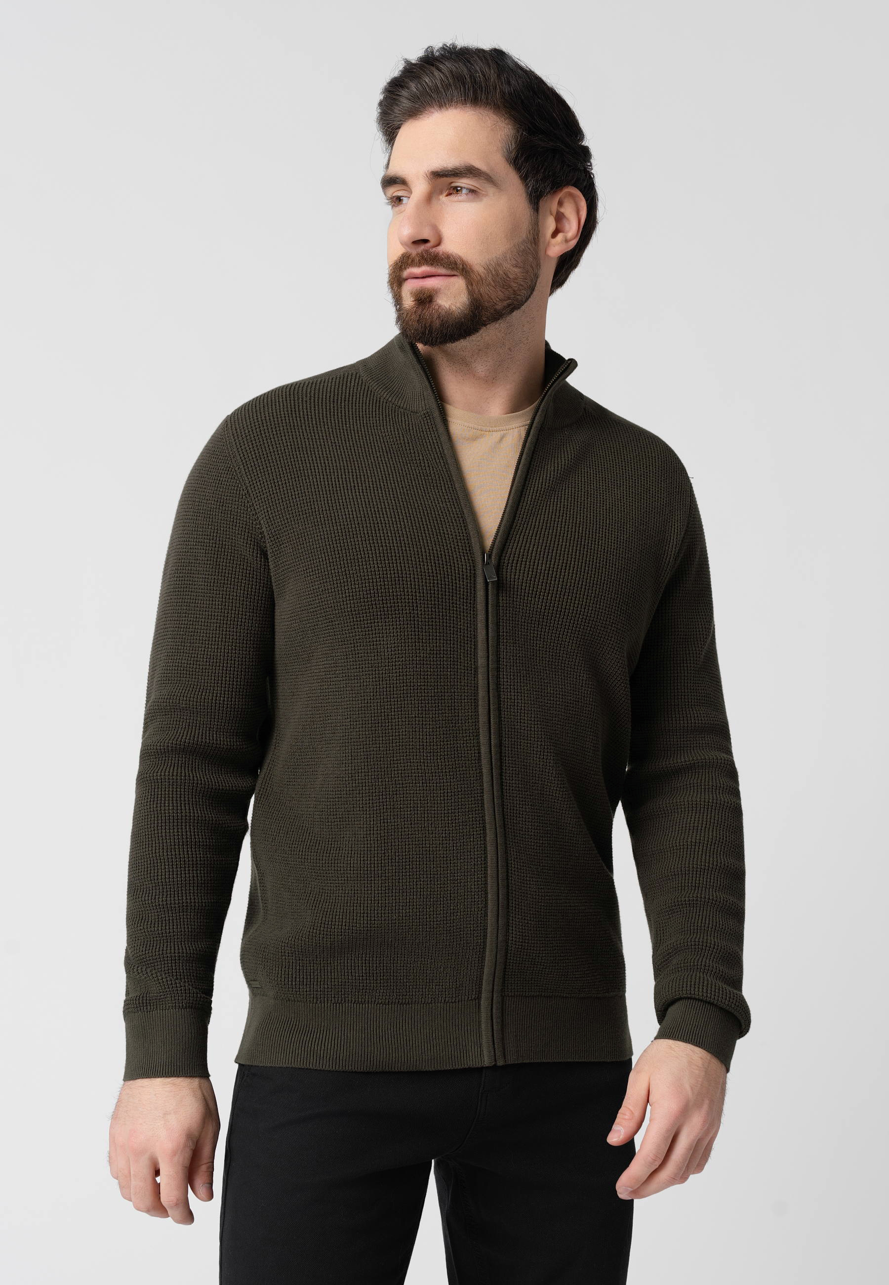 Sweter na zamek S-TAU