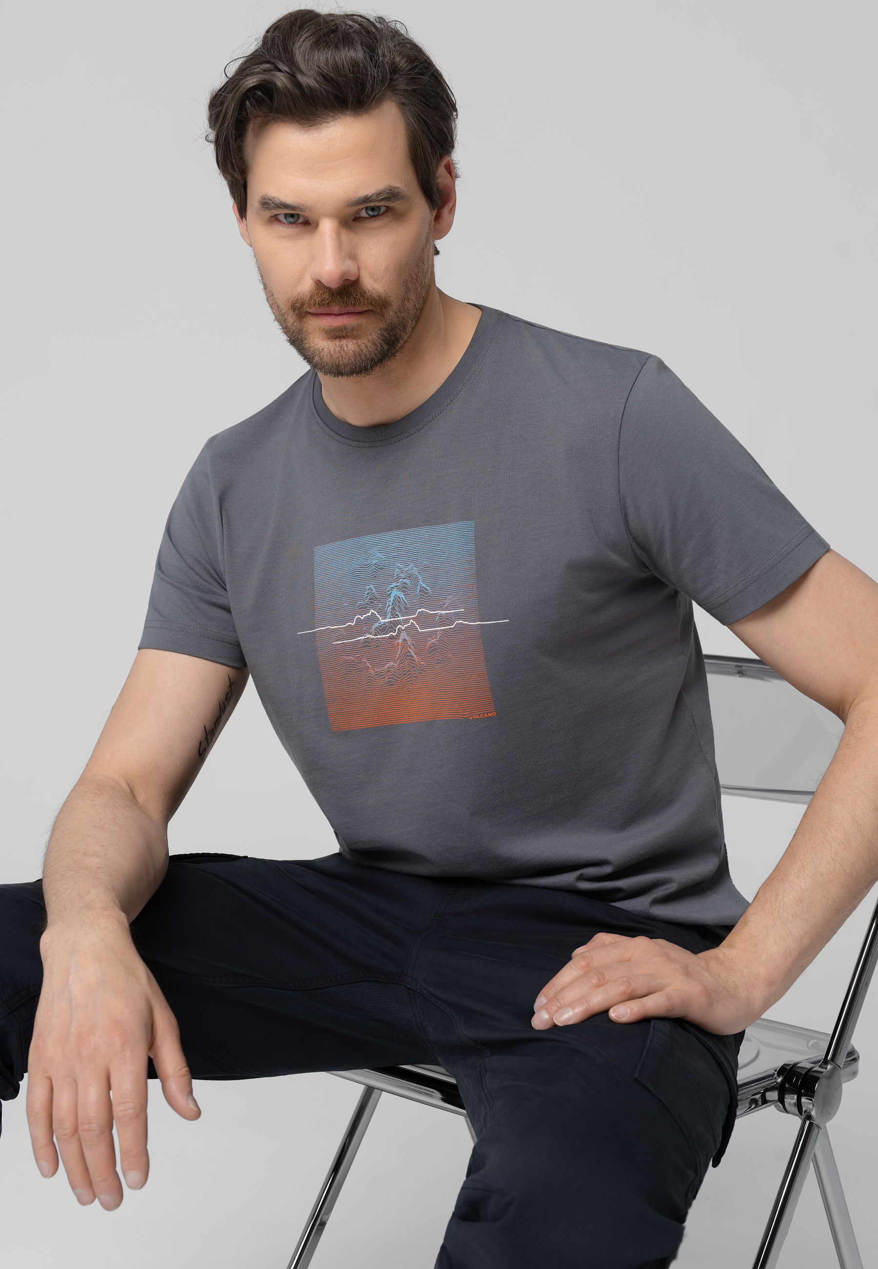 T-shirt z nadrukiem T-MOUNTI